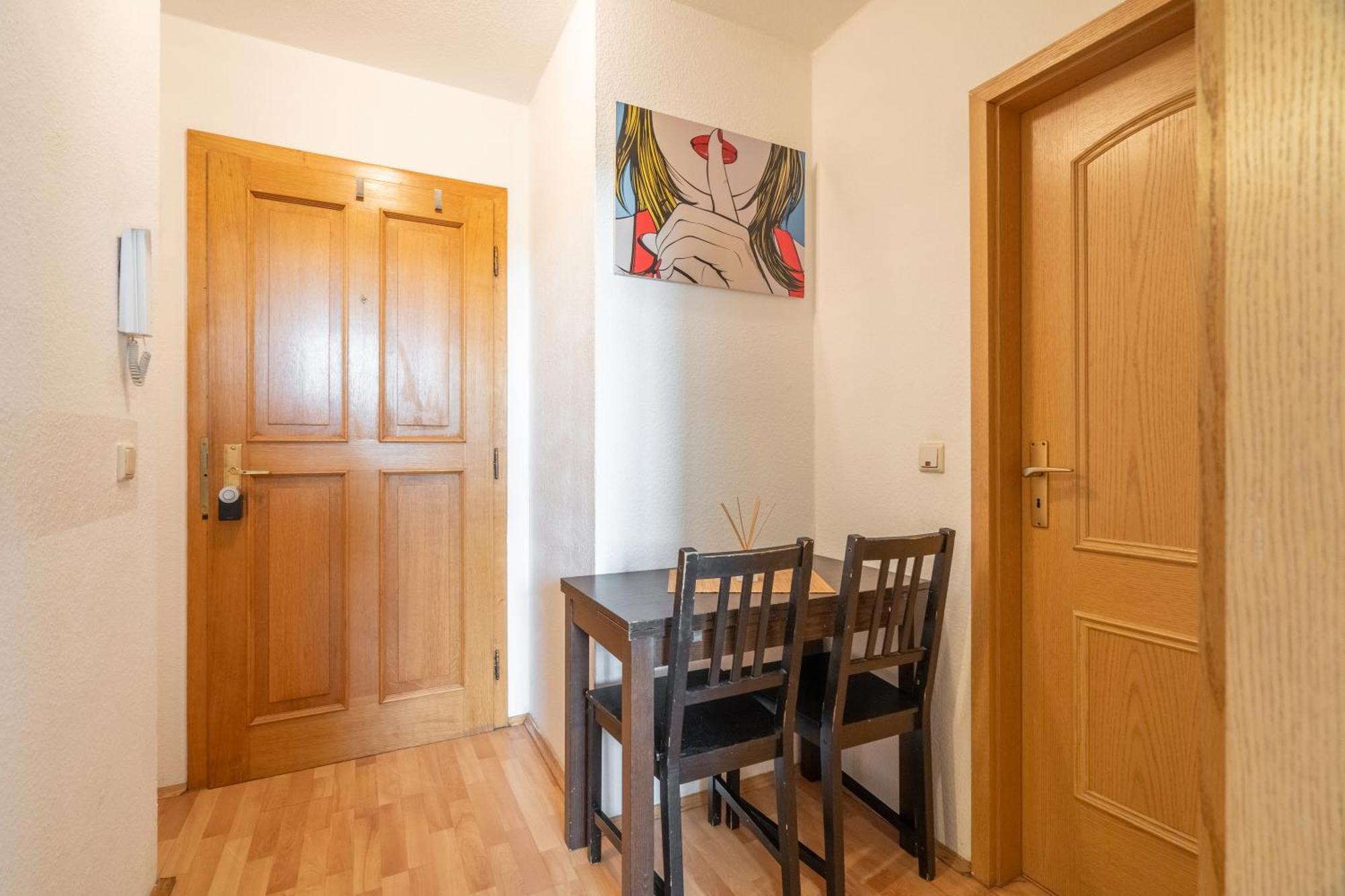 Gemuetliche Dachgeschosswohnung -Waldstrassenviertel Lipsko Exteriér fotografie